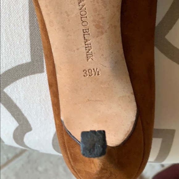 Manolo Blahnik pumps - Picture 10 of 13